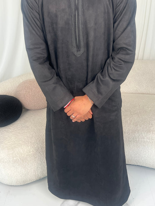 Black Hooded Suede Thobe